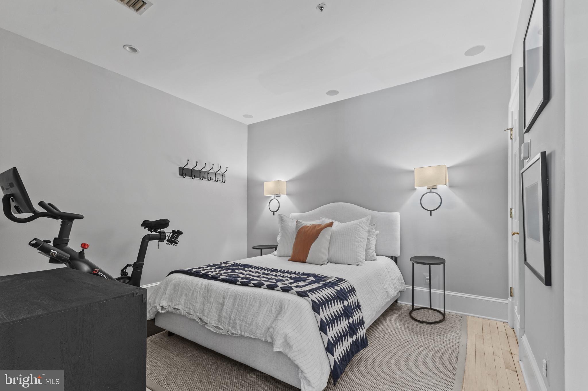 HARBORSIDE - Residential