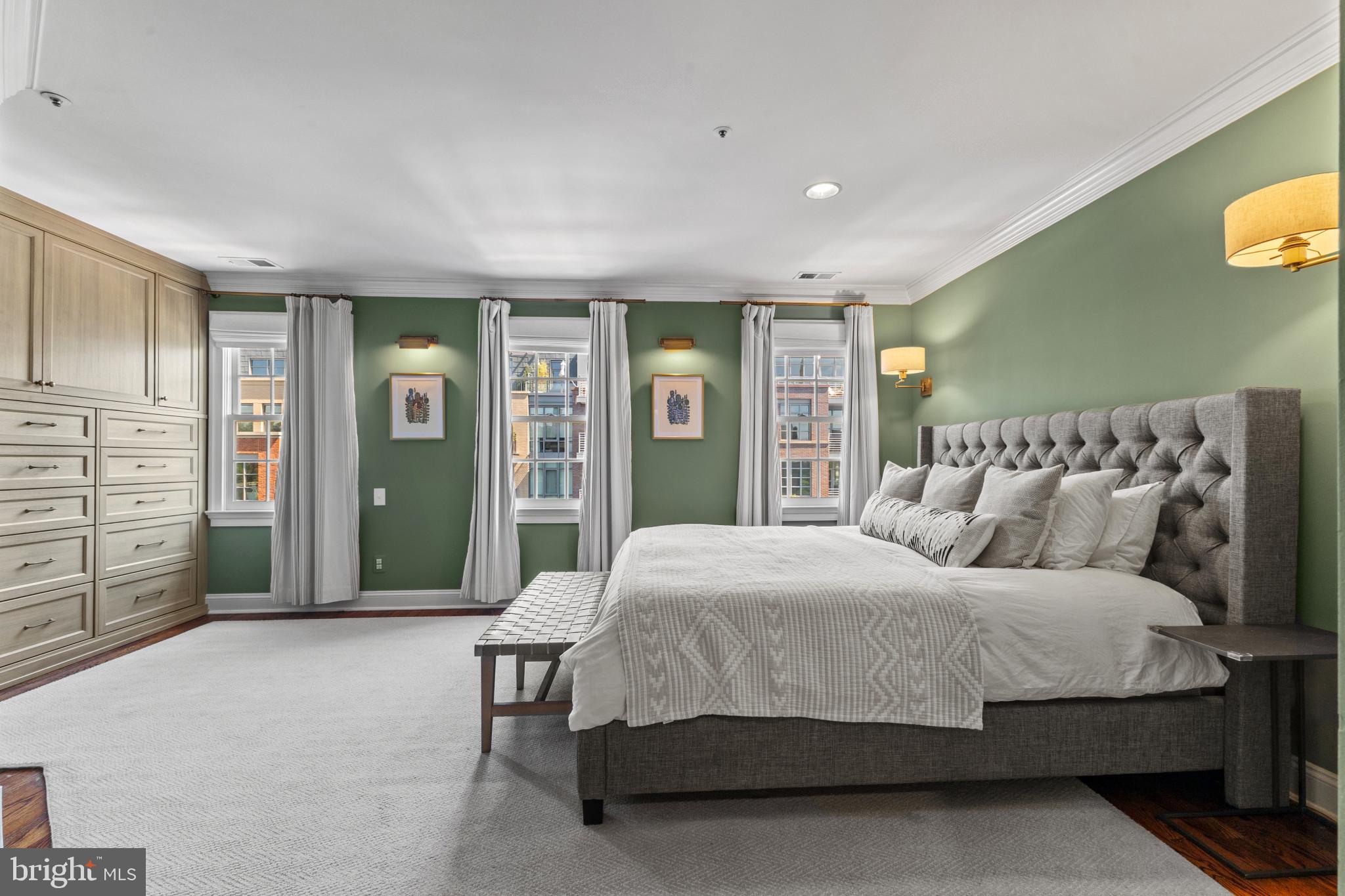 HARBORSIDE - Residential