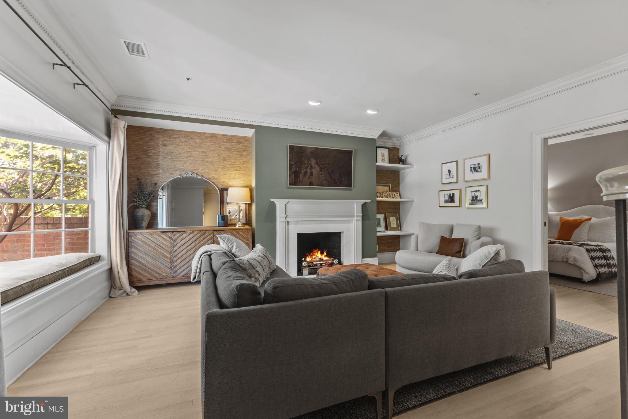 HARBORSIDE - Residential