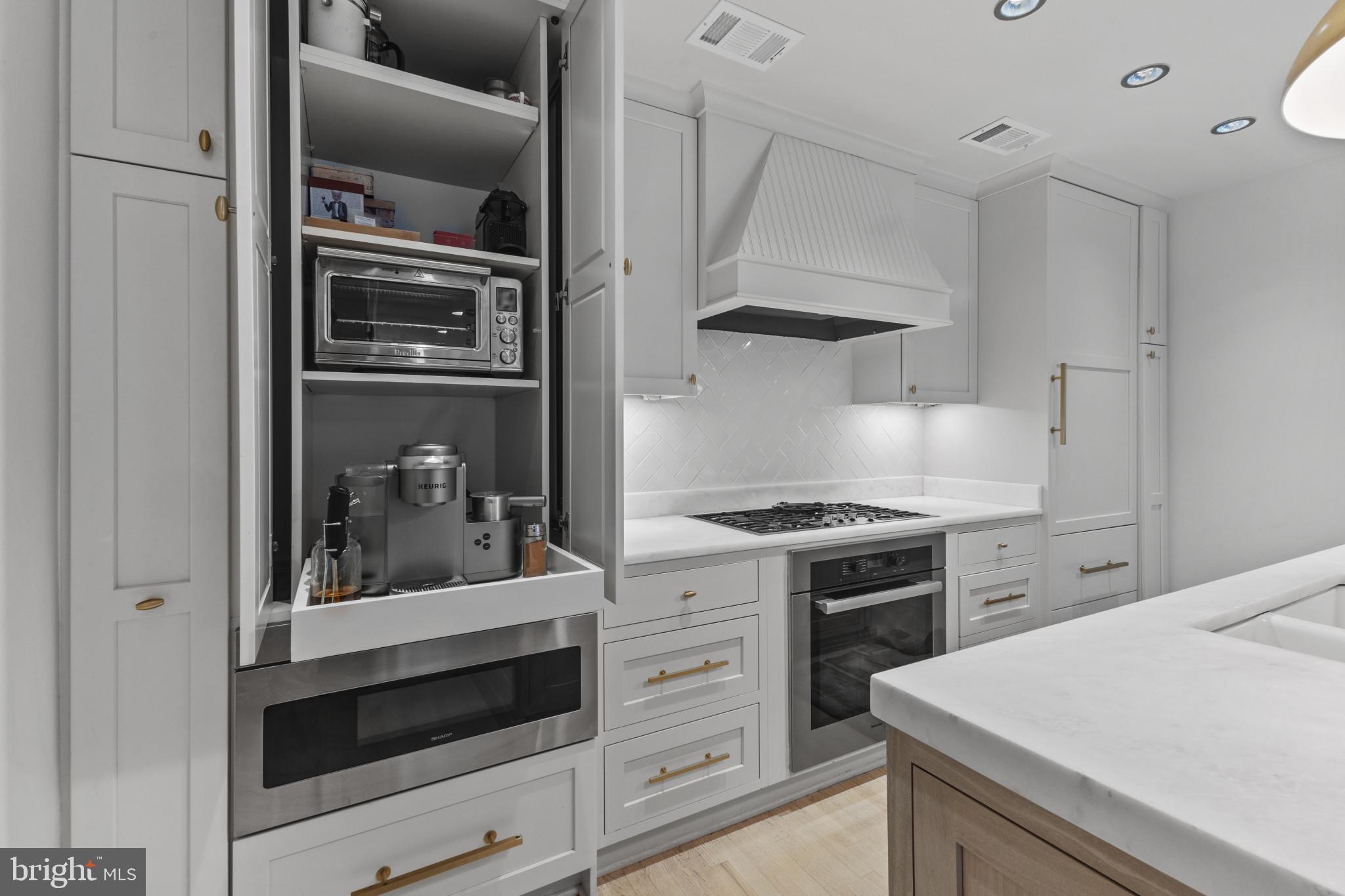 HARBORSIDE - Residential