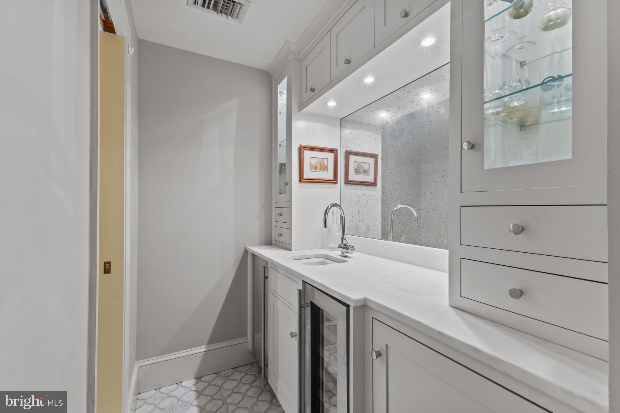 HARBORSIDE - Residential