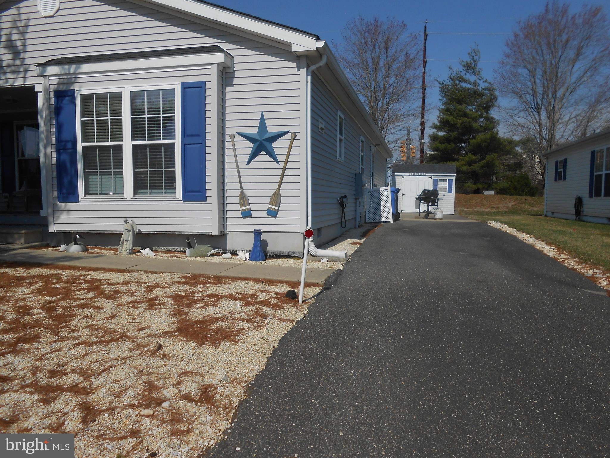 36 FORT LEE DRIVE