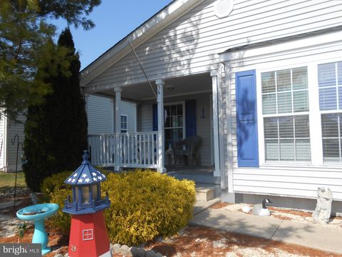 Homes For Sale - 36 Fort Lee Drive<br/> MANAHAWKIN, NJ 08050