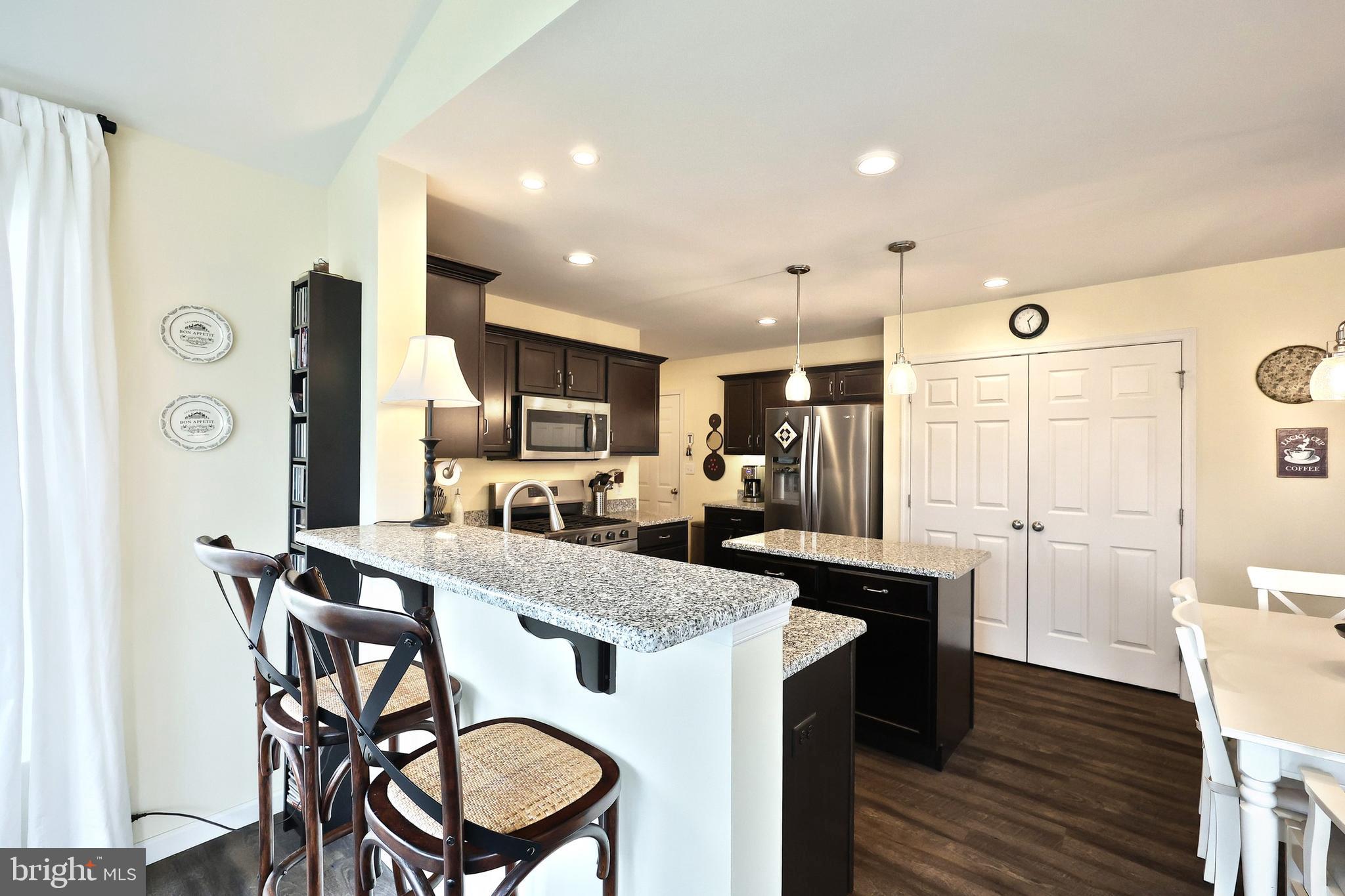 HAMPTON HEIGHTS - Residential