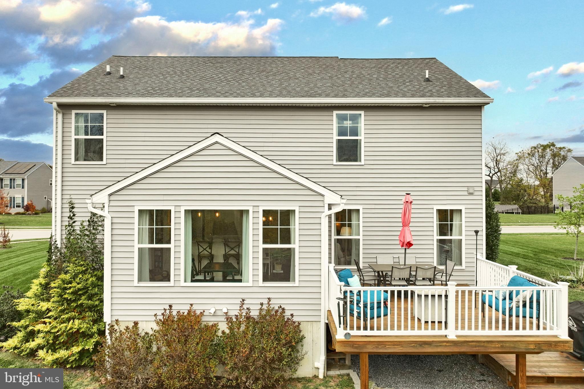 HAMPTON HEIGHTS - Residential