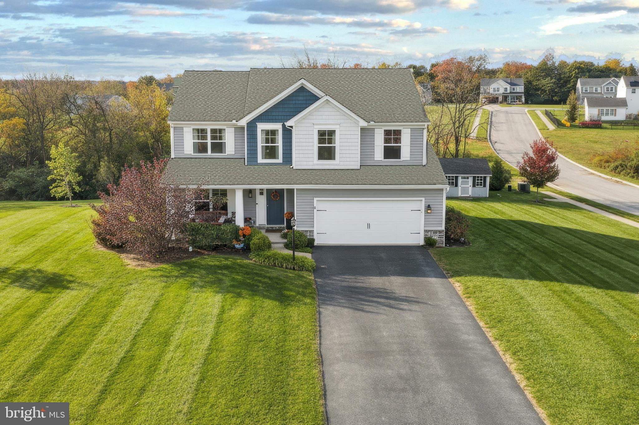 HAMPTON HEIGHTS - Residential