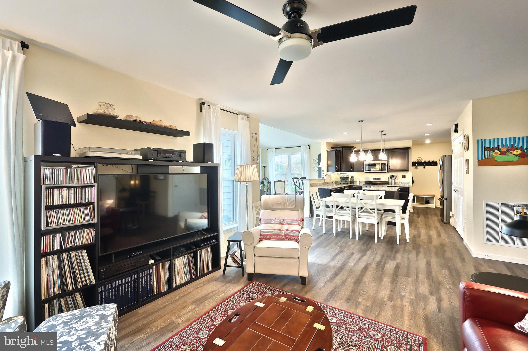 HAMPTON HEIGHTS - Residential