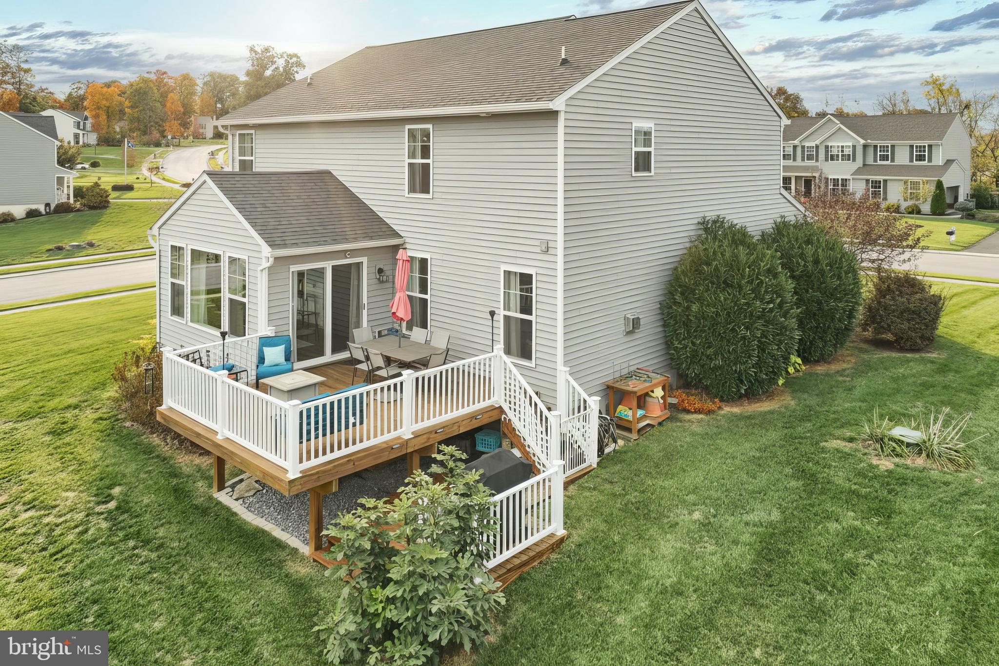 HAMPTON HEIGHTS - Residential