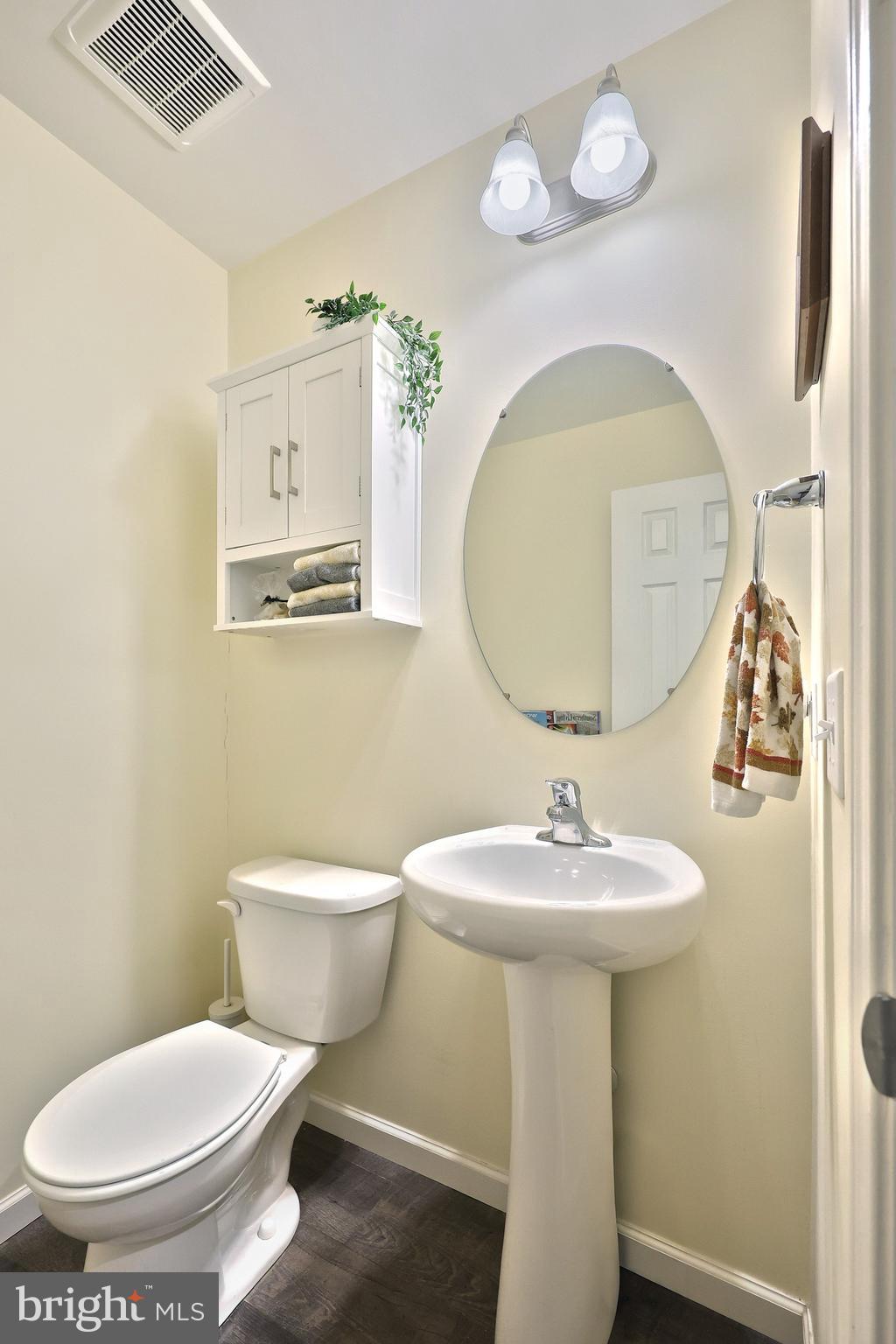 HAMPTON HEIGHTS - Residential