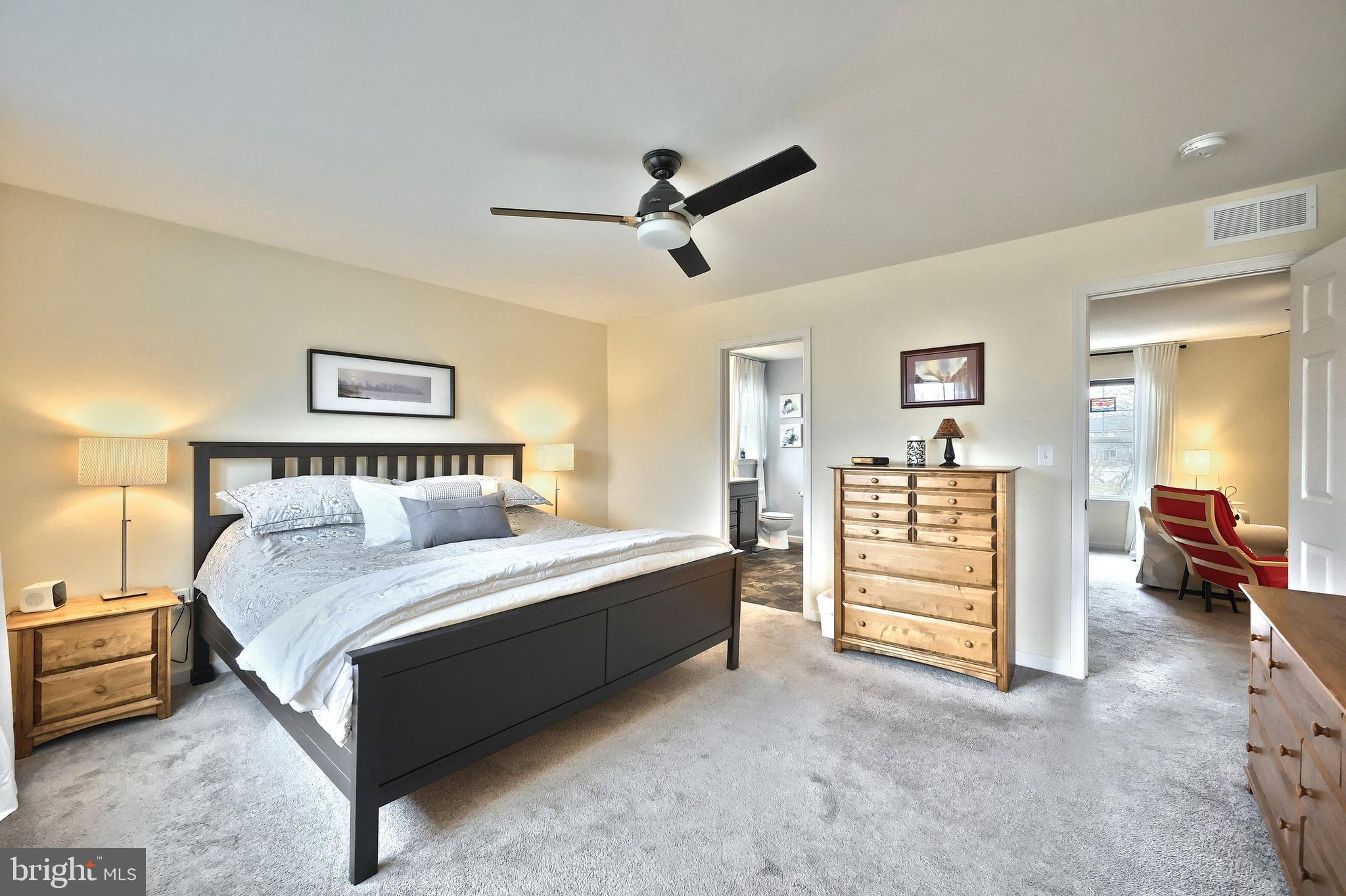 HAMPTON HEIGHTS - Residential