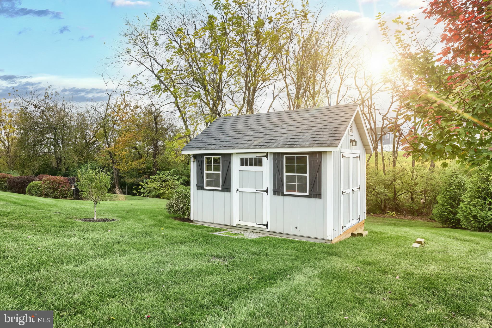 HAMPTON HEIGHTS - Residential