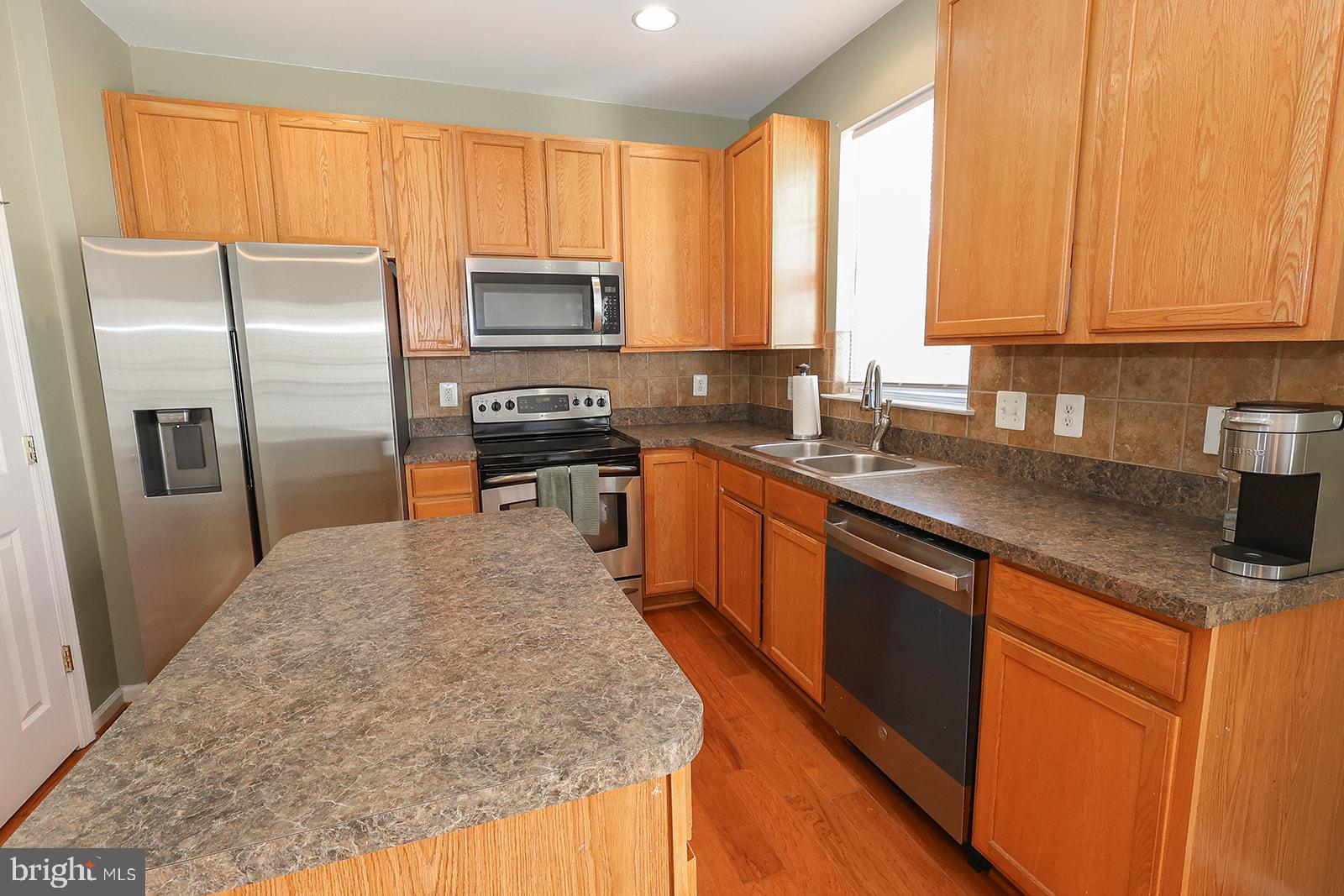 WESTBURY - Residential