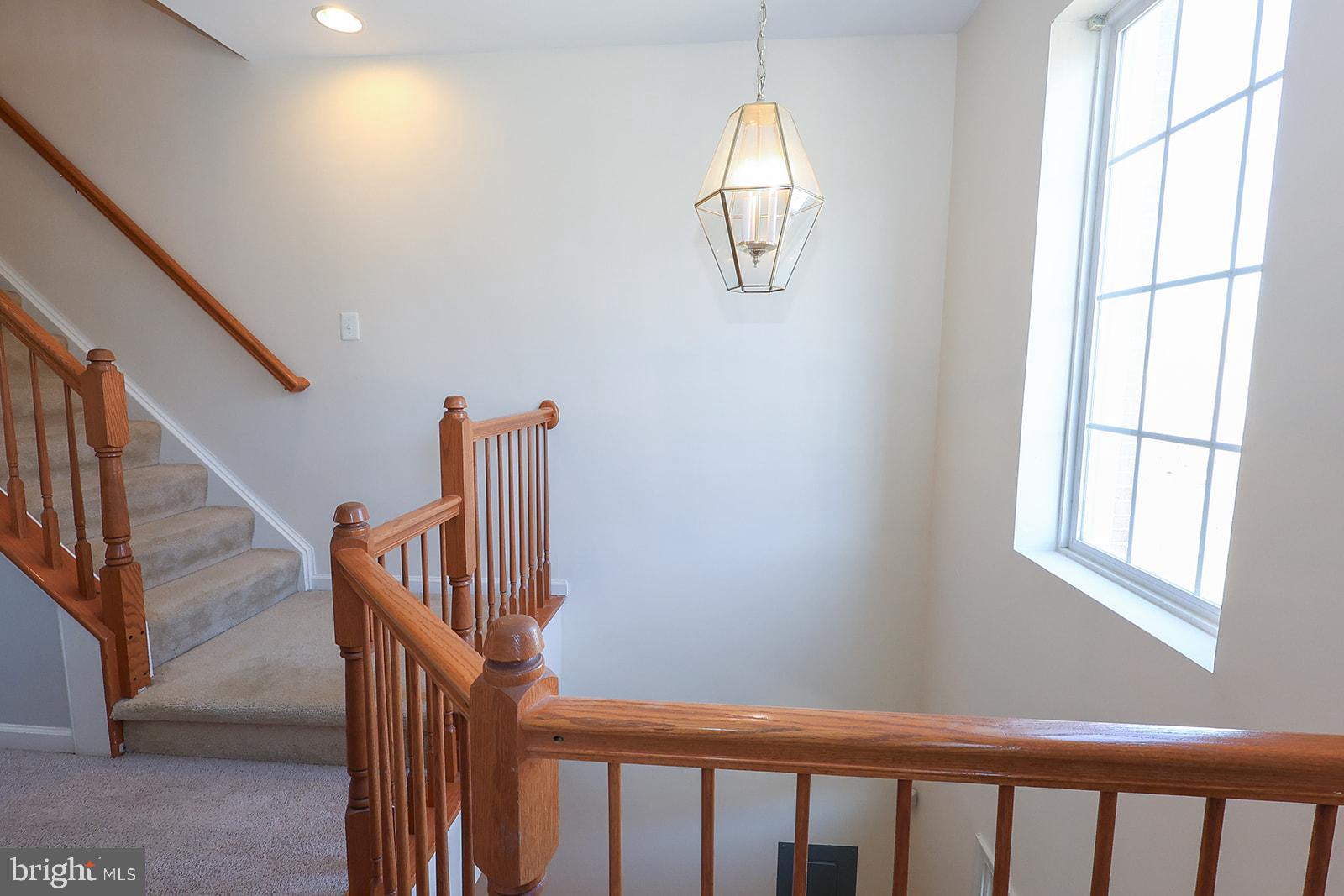 WESTBURY - Residential