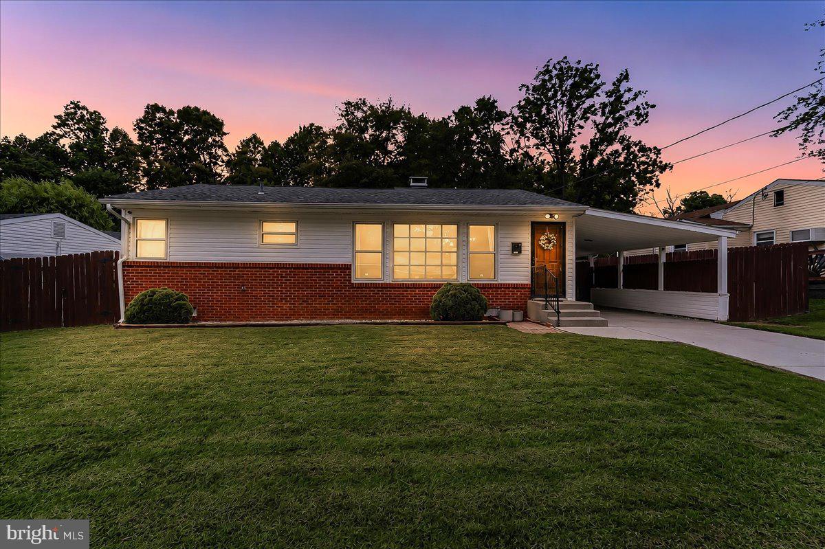 2311 HAMMOND PLACE