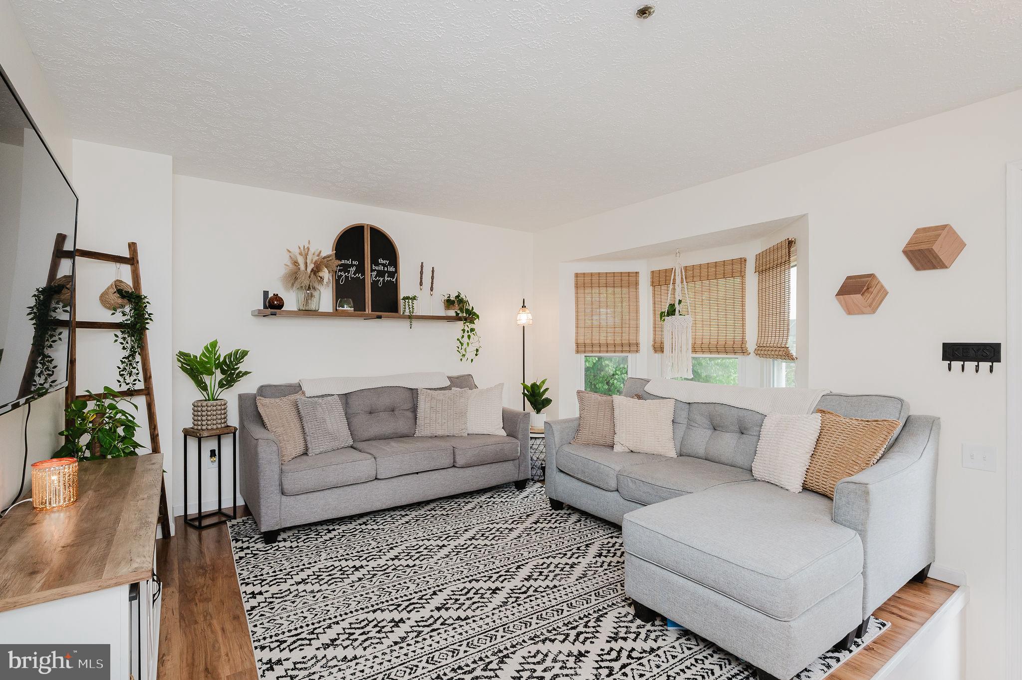 GRACE HARBOUR - Residential