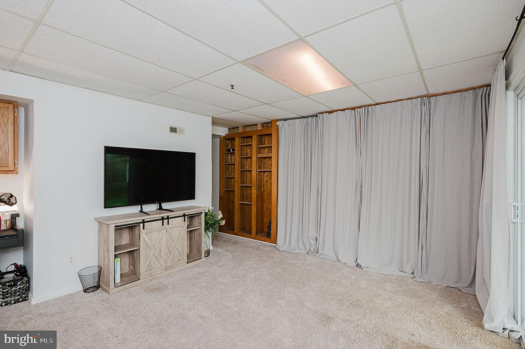 GRACE HARBOUR - Residential