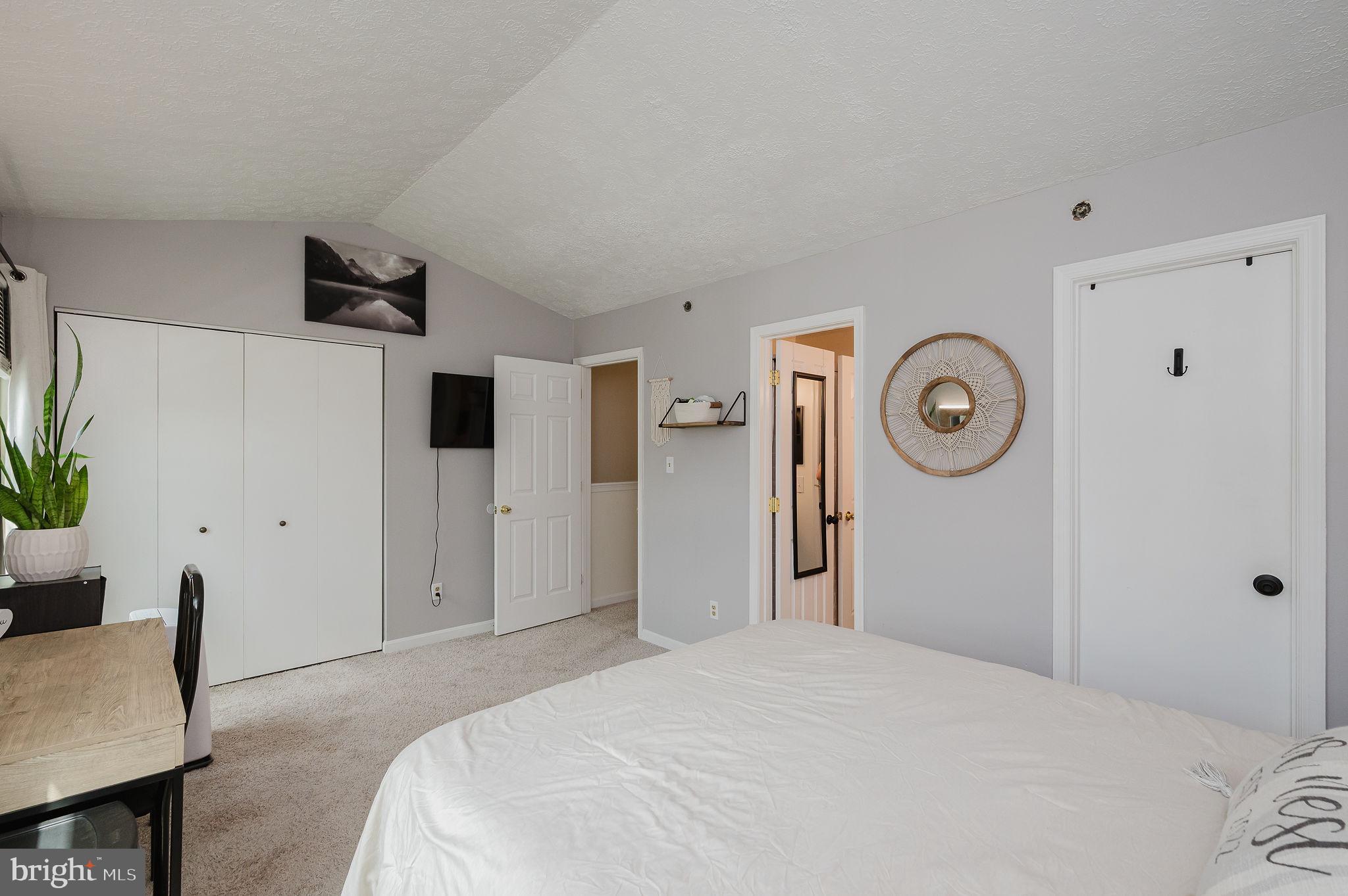 GRACE HARBOUR - Residential