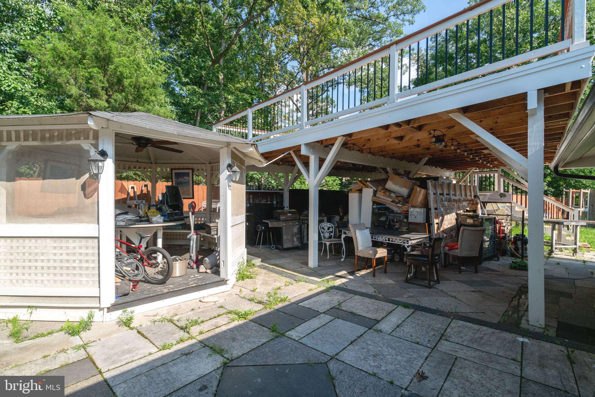 STERLING  PARK - Residential