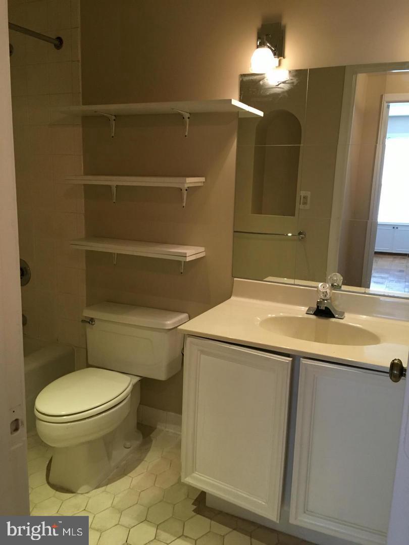 ST ASAPH SQUARE - Residential Lease