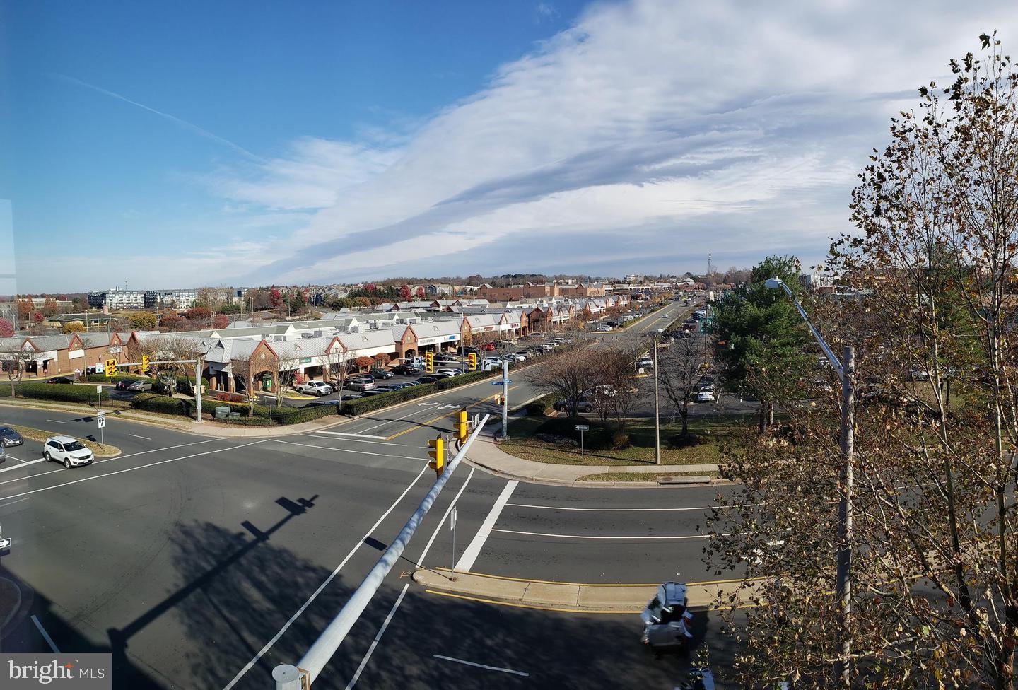 CENTREVILLE CROSSING - Residential Lease