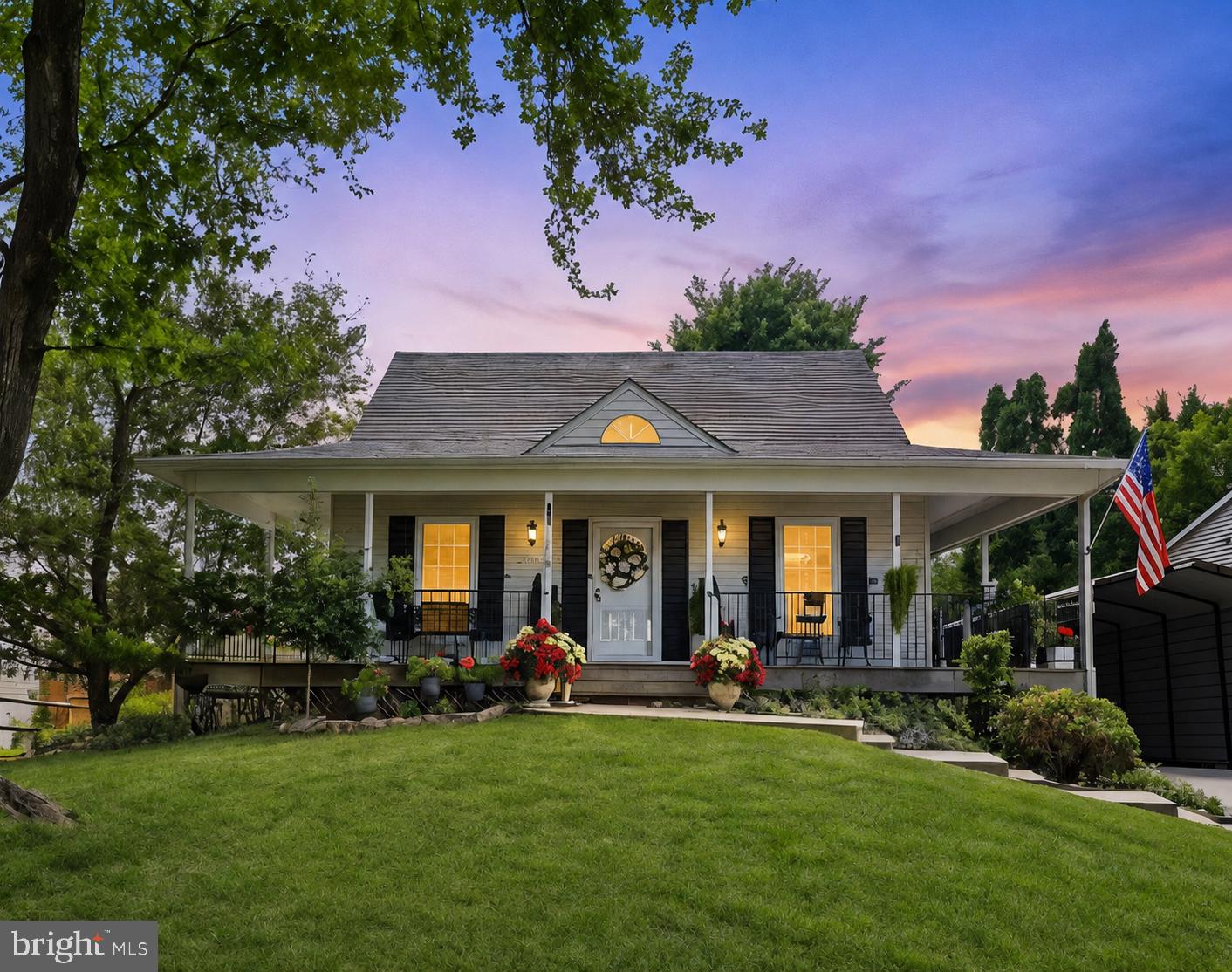 5570 SAINT CHARLES DRIVE
