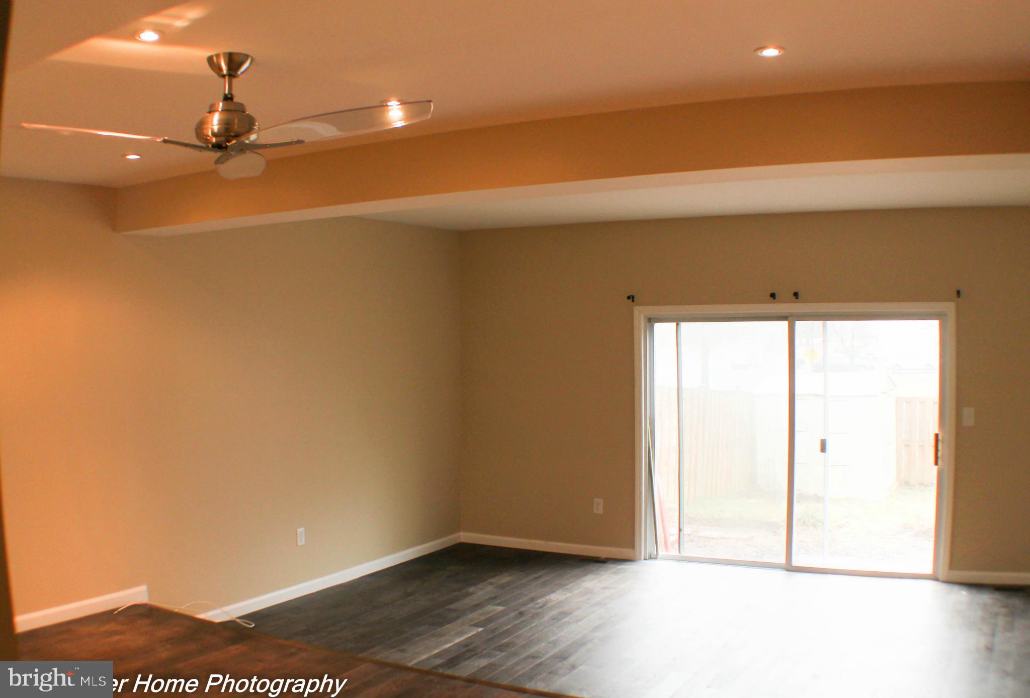 KIMBERLY WOODS VILLAGE - Residential