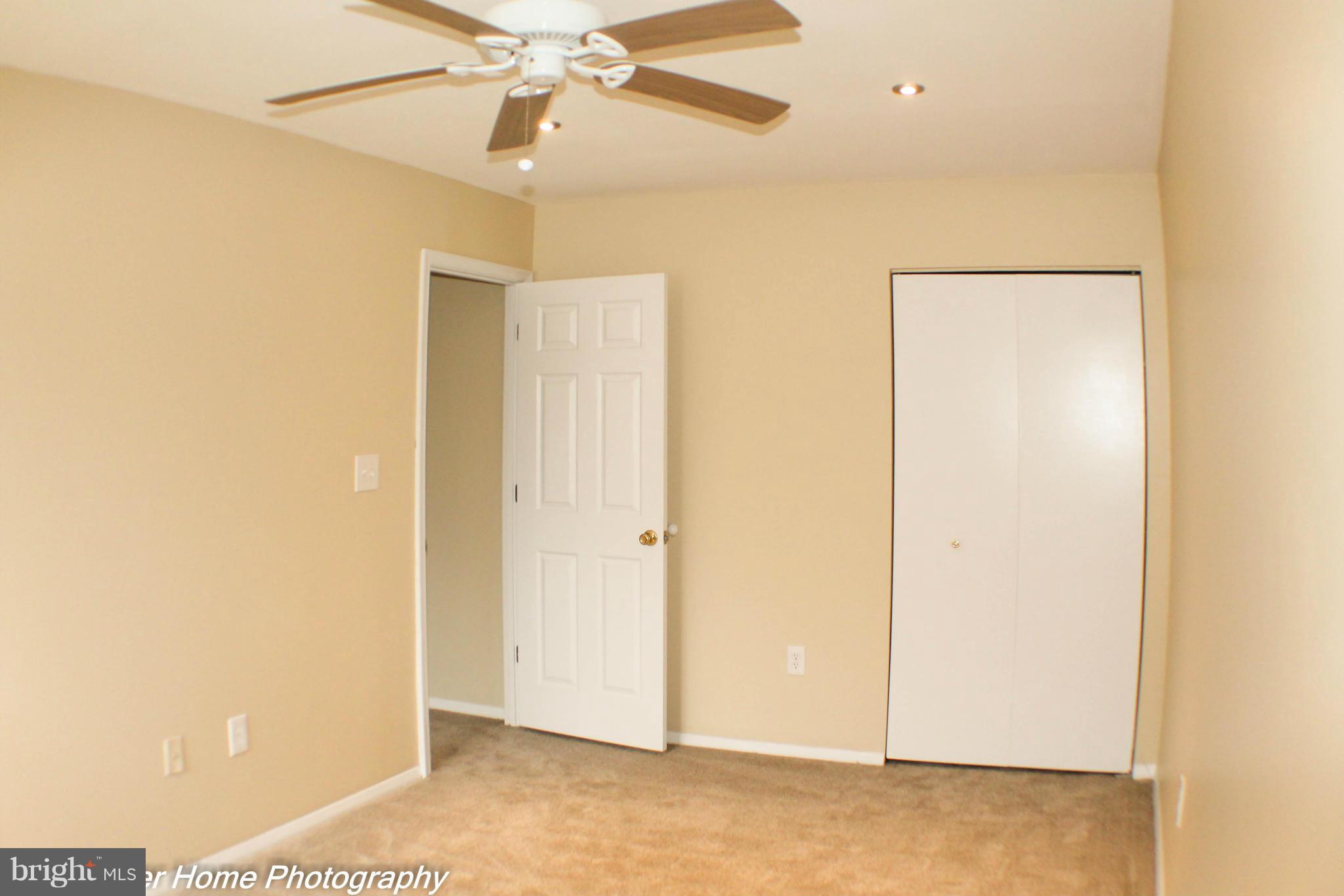 KIMBERLY WOODS VILLAGE - Residential