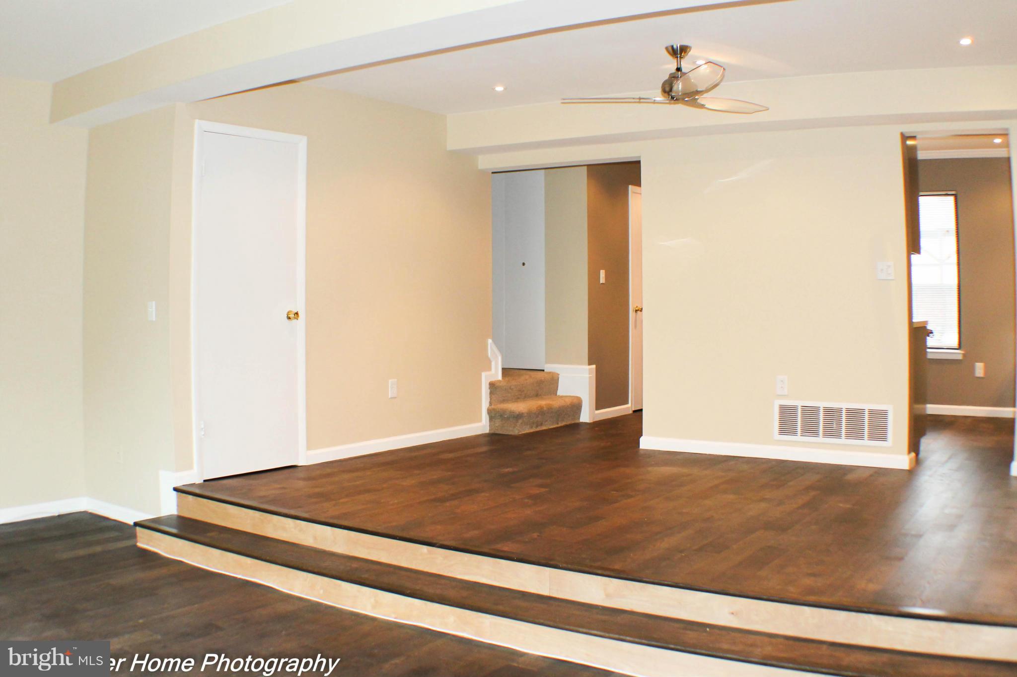 KIMBERLY WOODS VILLAGE - Residential