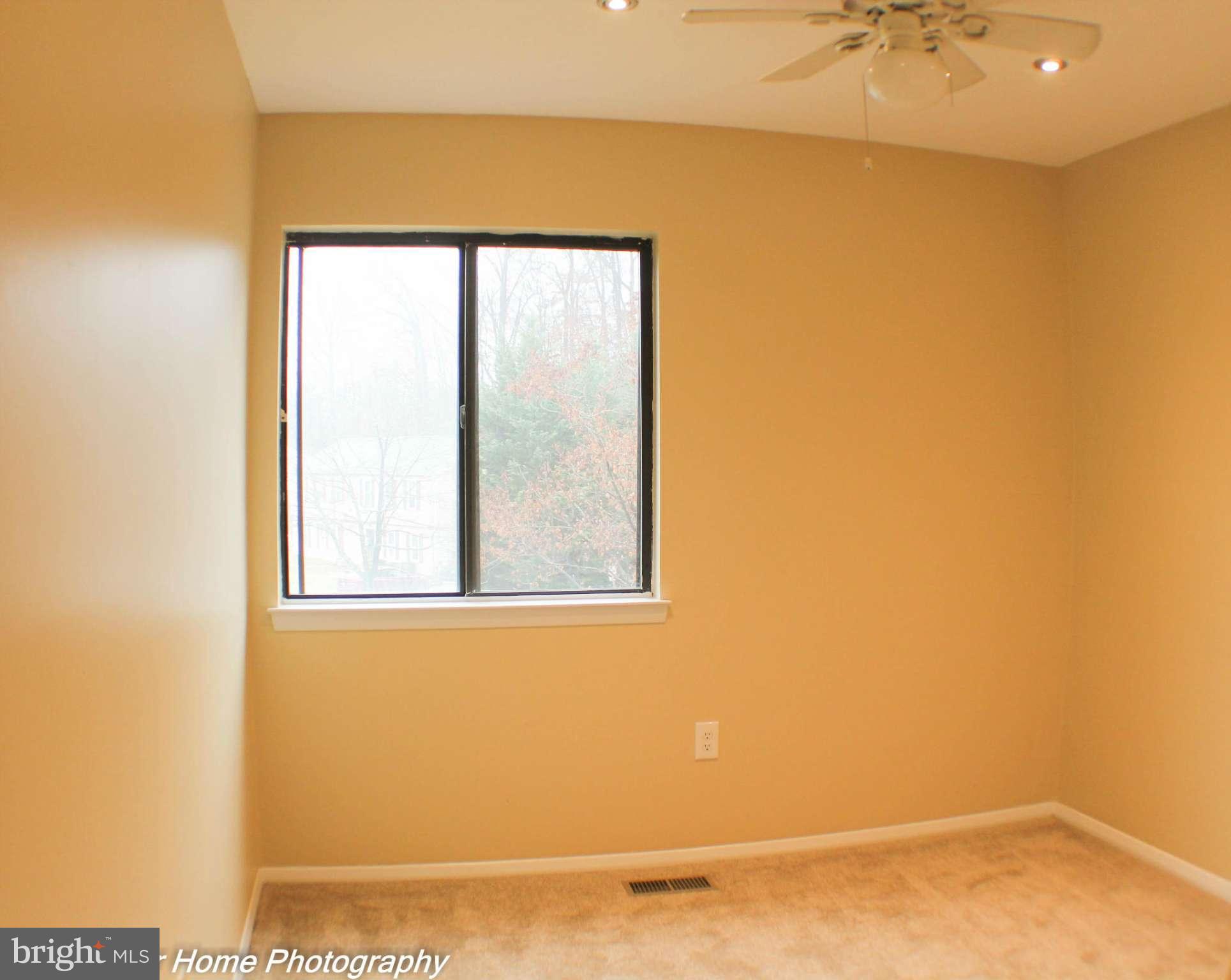 KIMBERLY WOODS VILLAGE - Residential