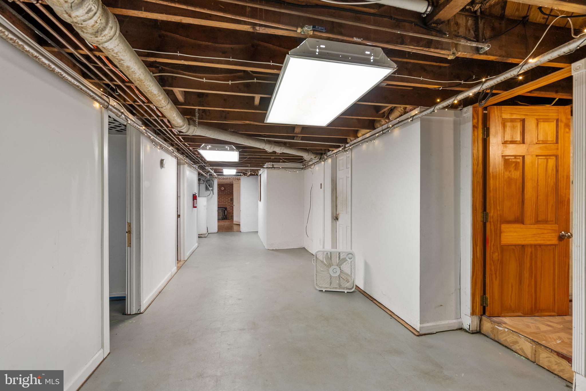 HAVERFORD CROSSING - Residential