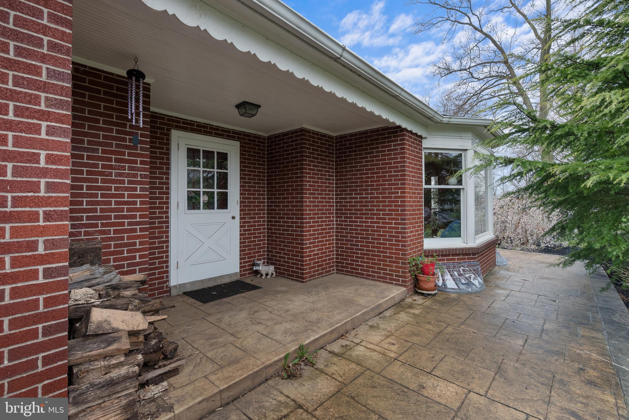 HAVERFORD CROSSING - Residential