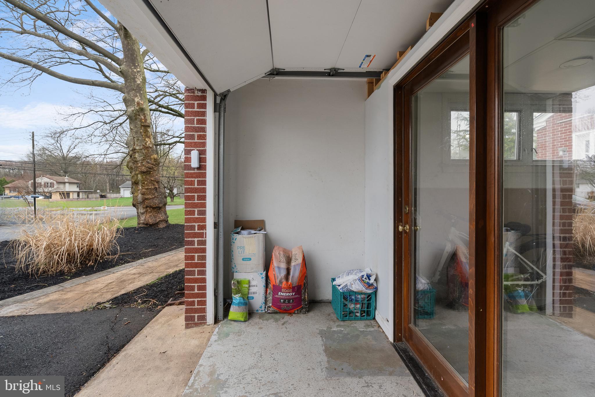 HAVERFORD CROSSING - Residential