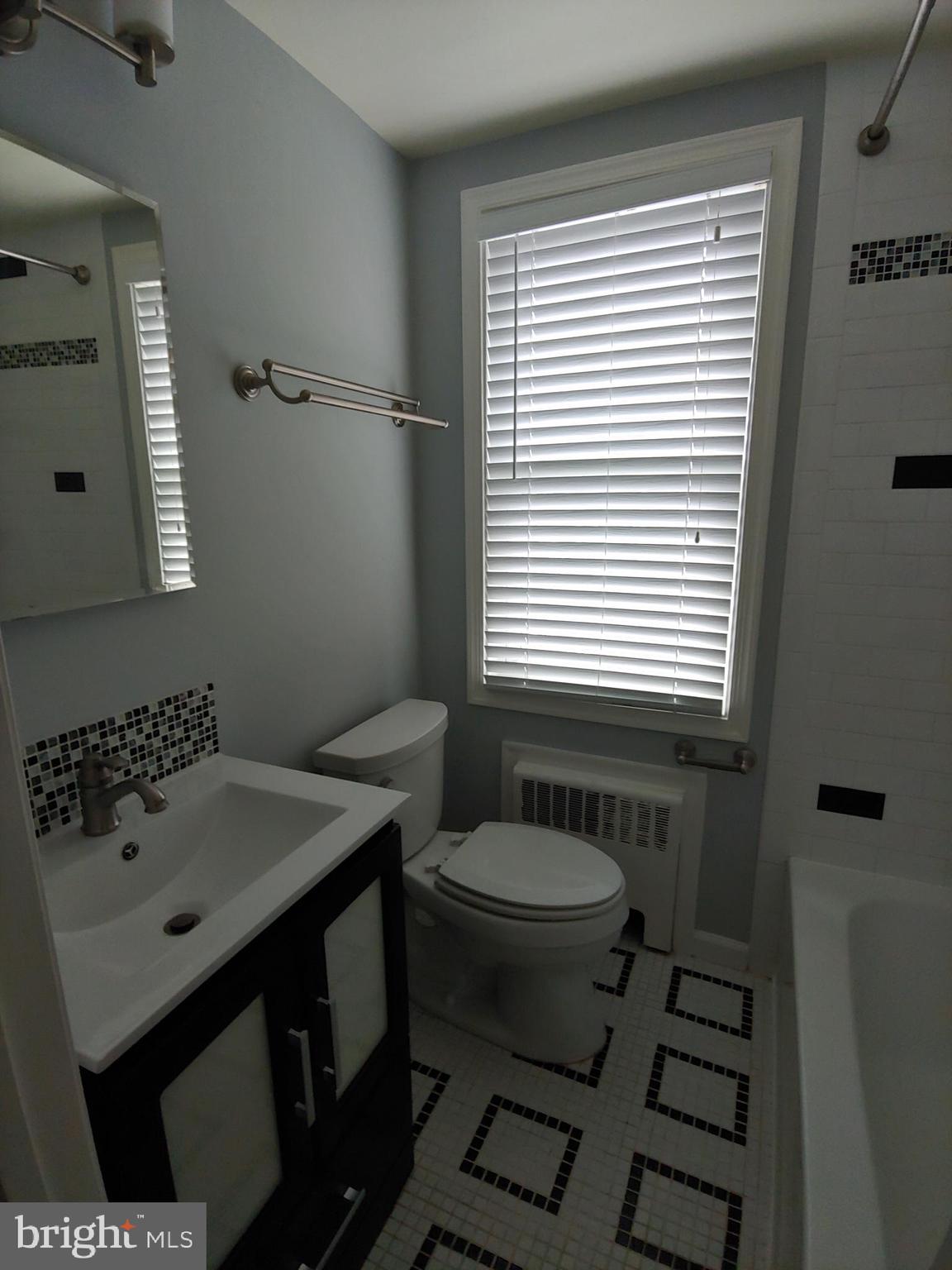 WARWICK VILLAGE - Residential Lease