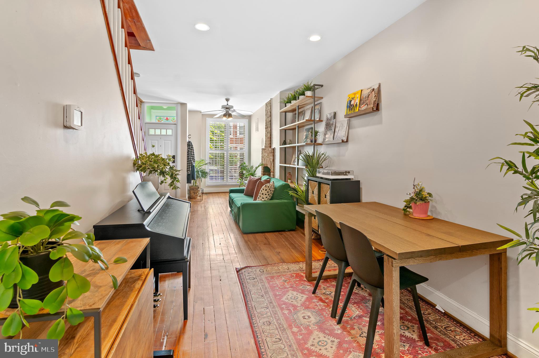 RIVERSIDE - Residential