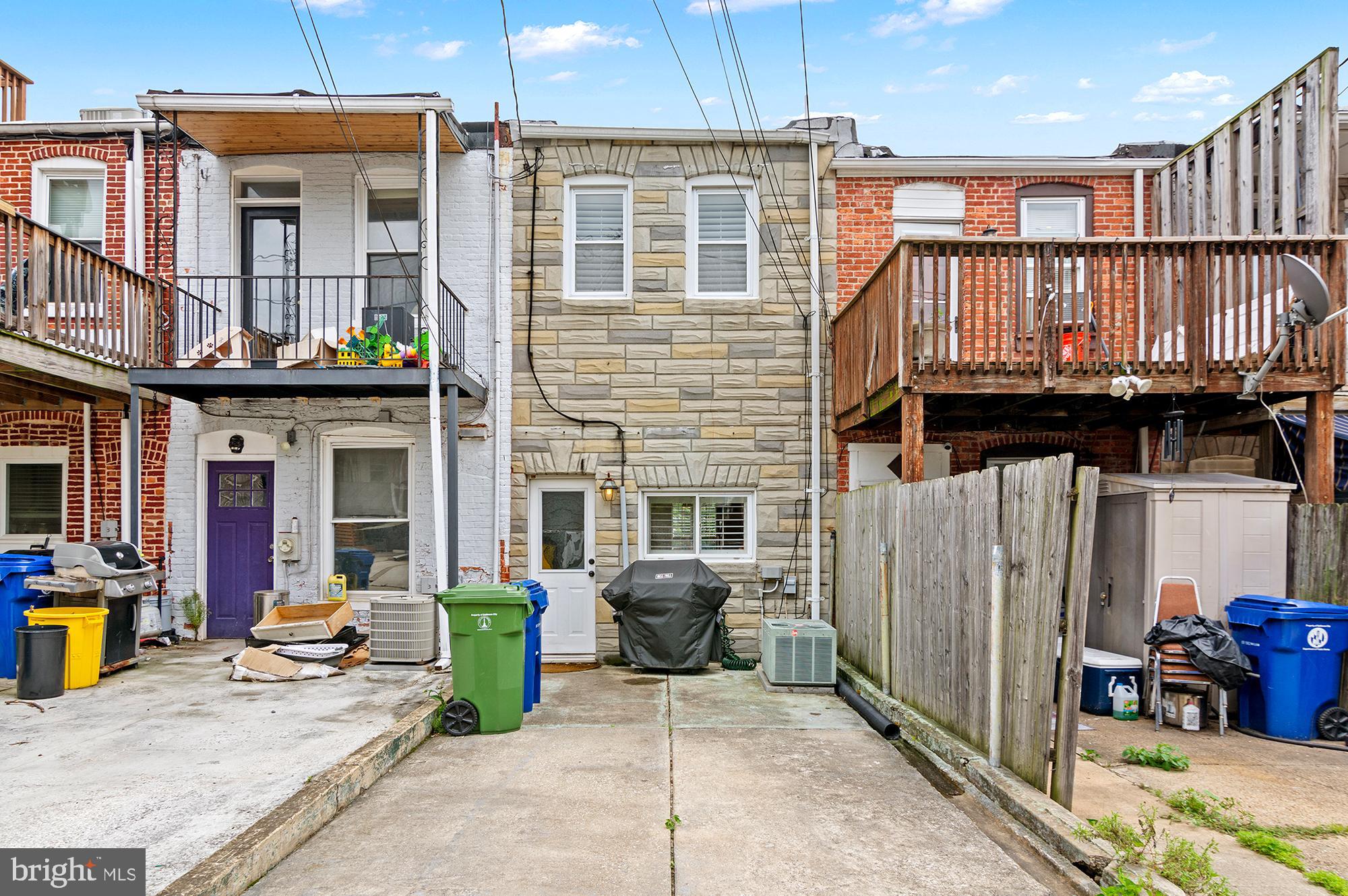 RIVERSIDE - Residential