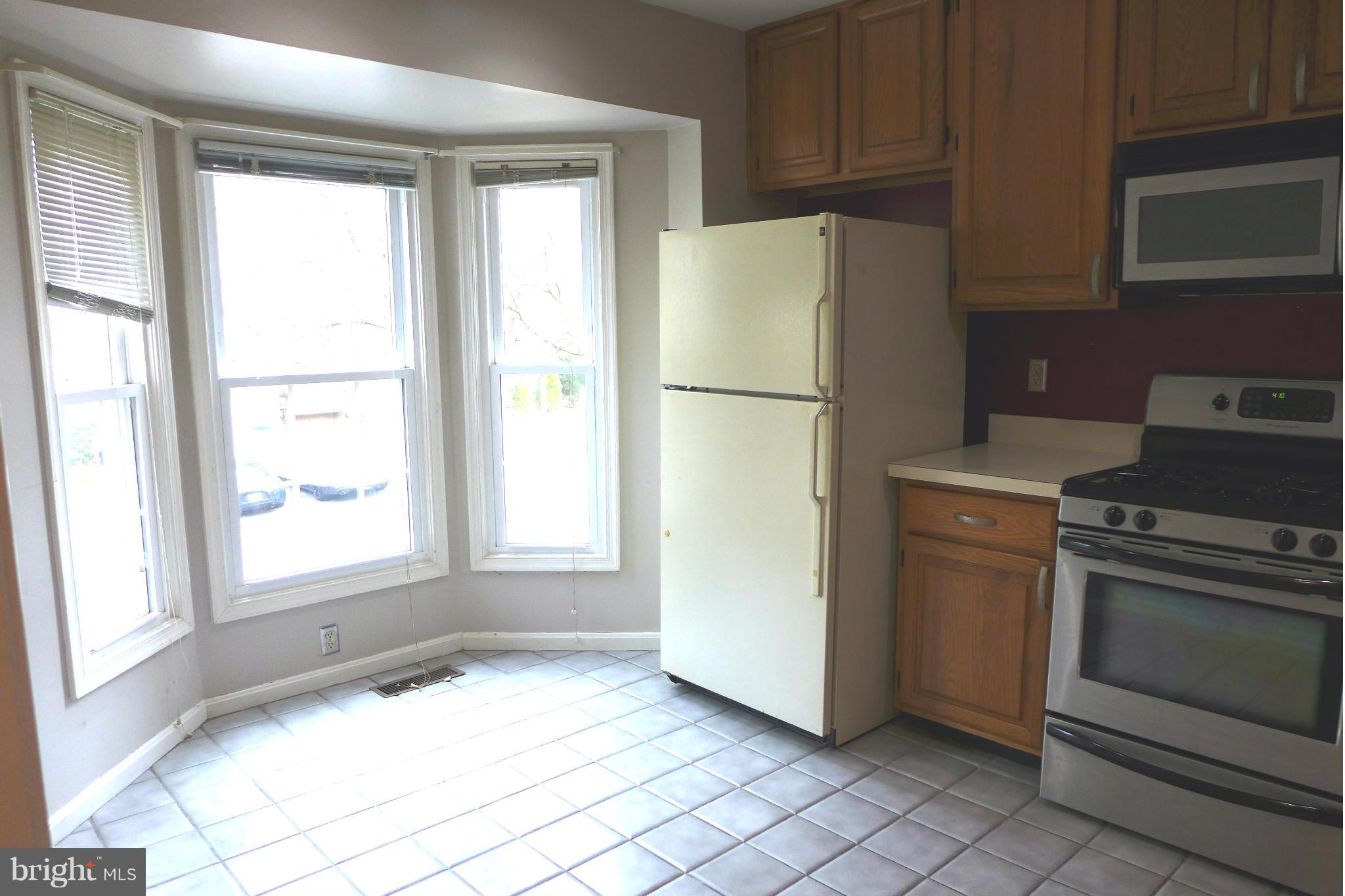 GERMANTOWN ESTATES - Residential Lease