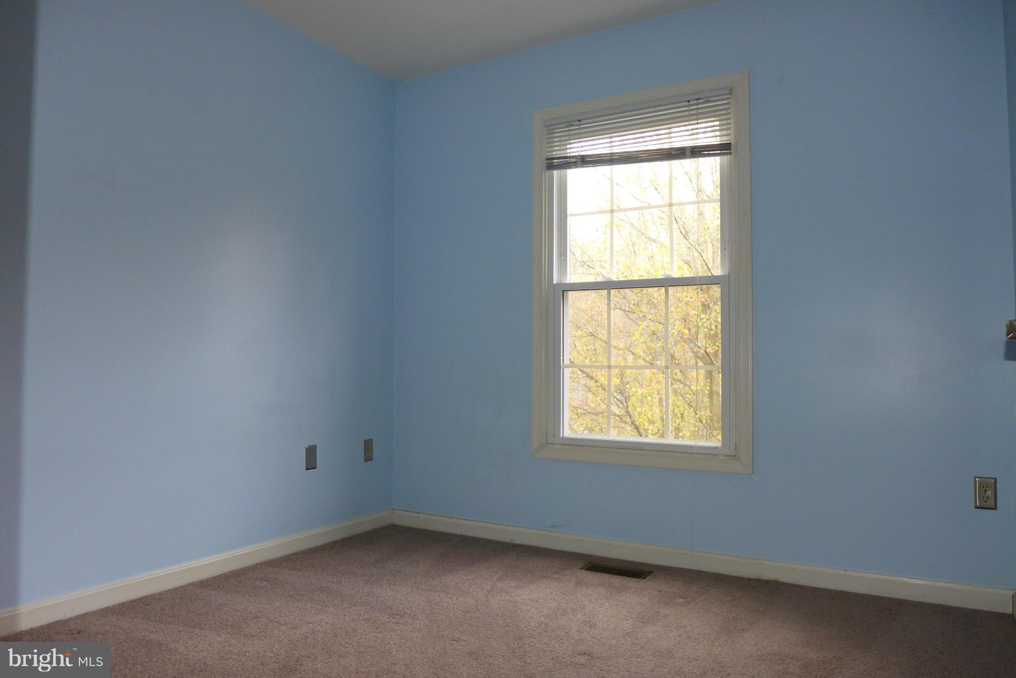 GERMANTOWN ESTATES - Residential Lease