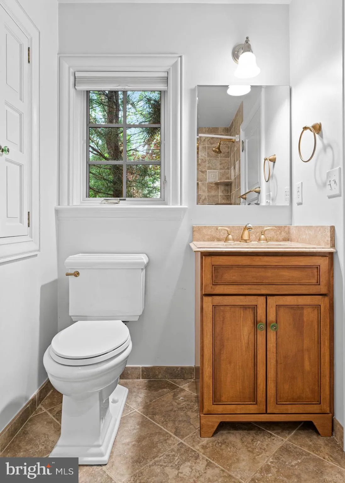 Gladwyne, Pennsylvania 19035, United States, 6 Bedrooms Bedrooms, ,8 BathroomsBathrooms,Residential,Pending,129254