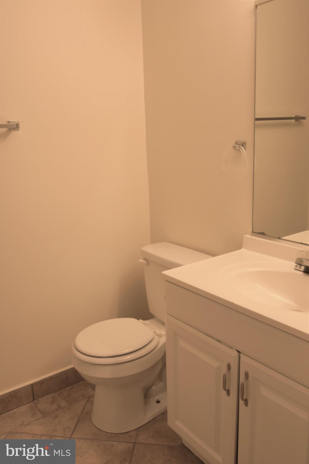 AMBERTOWNE - Residential Lease