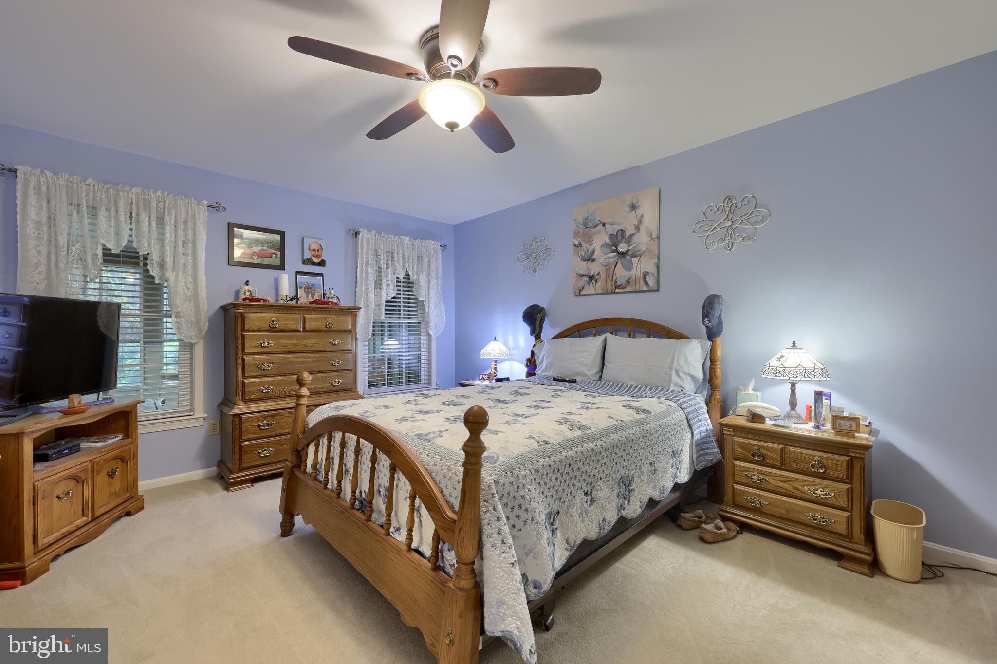 CAMBRIDGE COMMONS - Residential