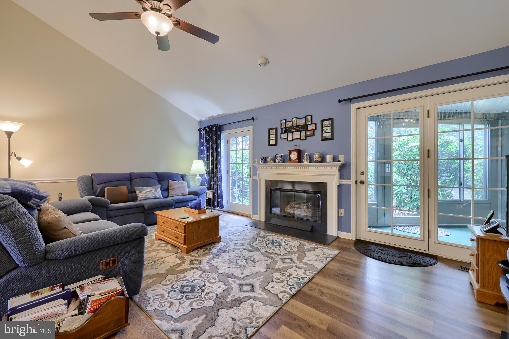 CAMBRIDGE COMMONS - Residential