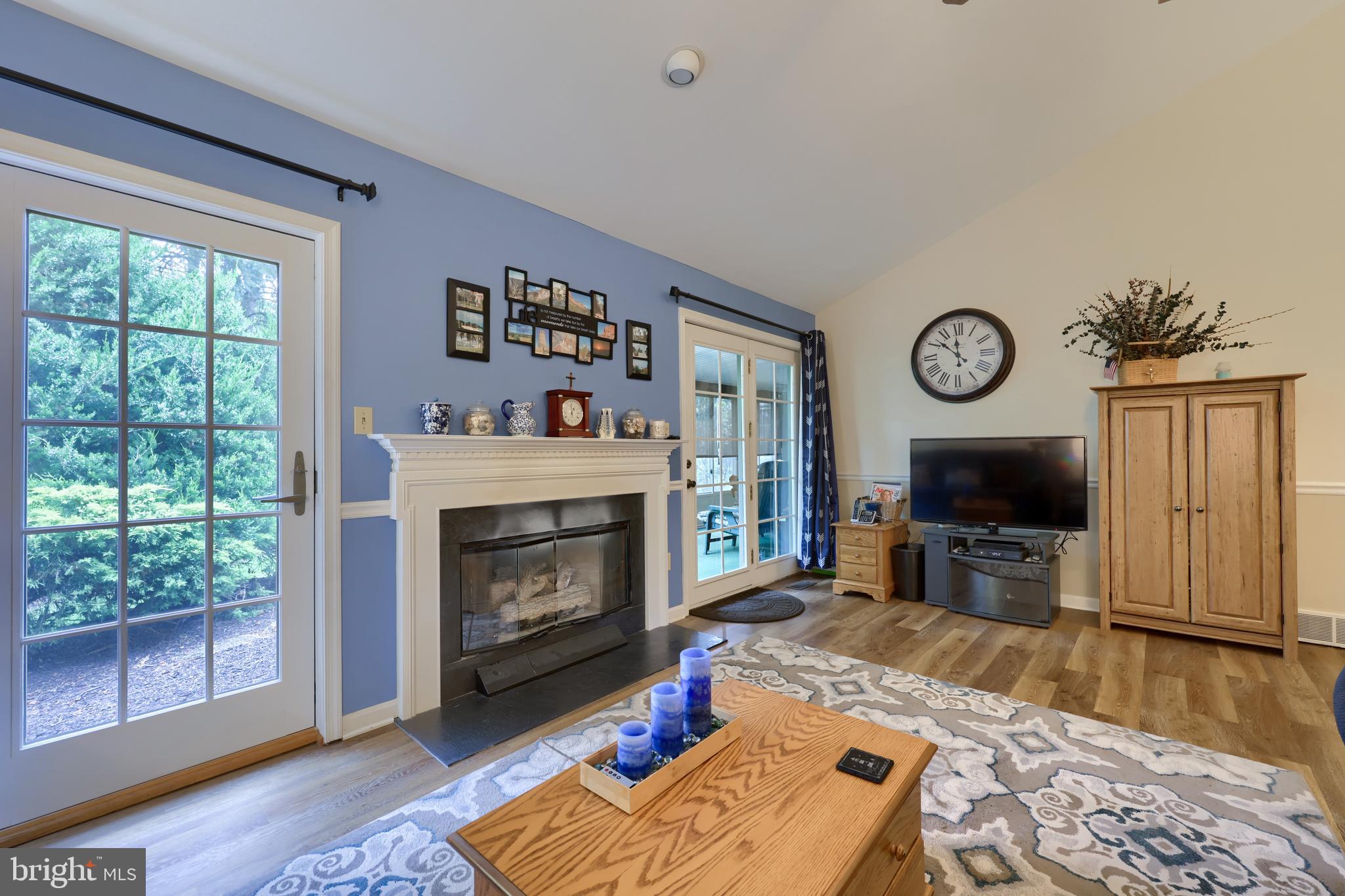 CAMBRIDGE COMMONS - Residential