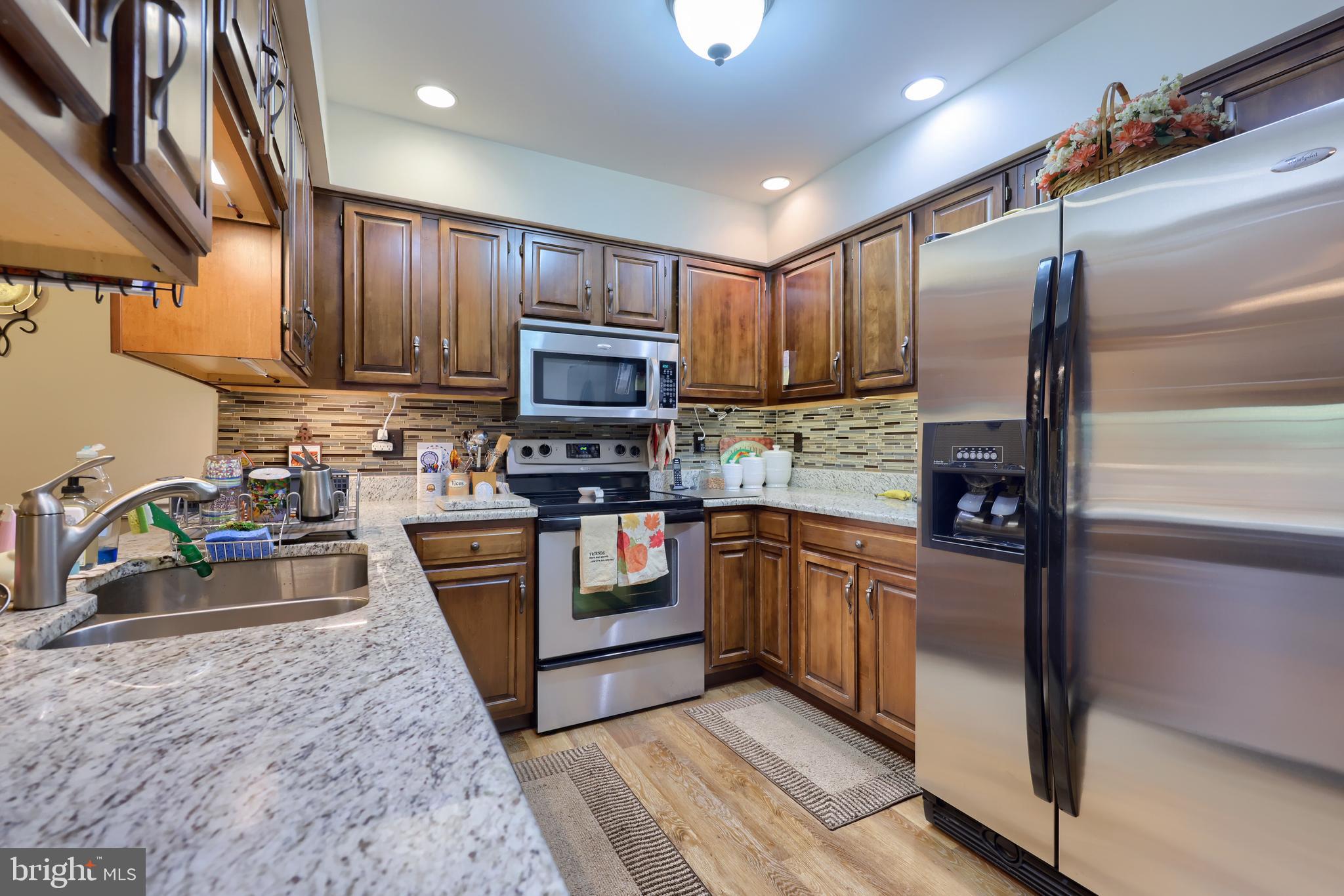 CAMBRIDGE COMMONS - Residential