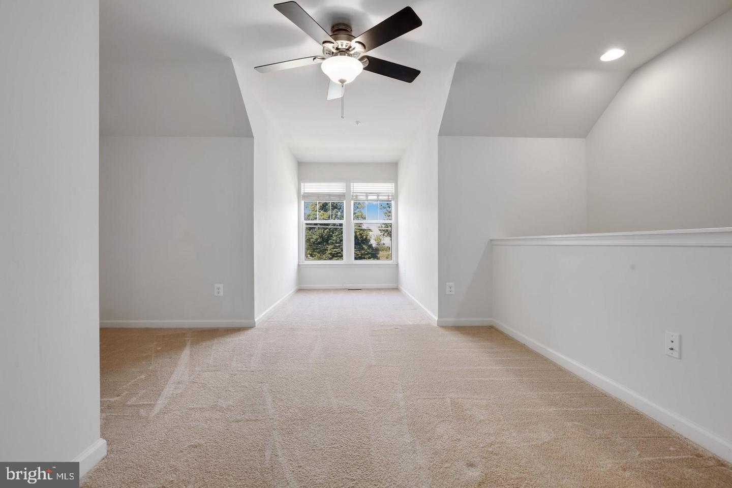 GALLERY PARK - Residential Lease