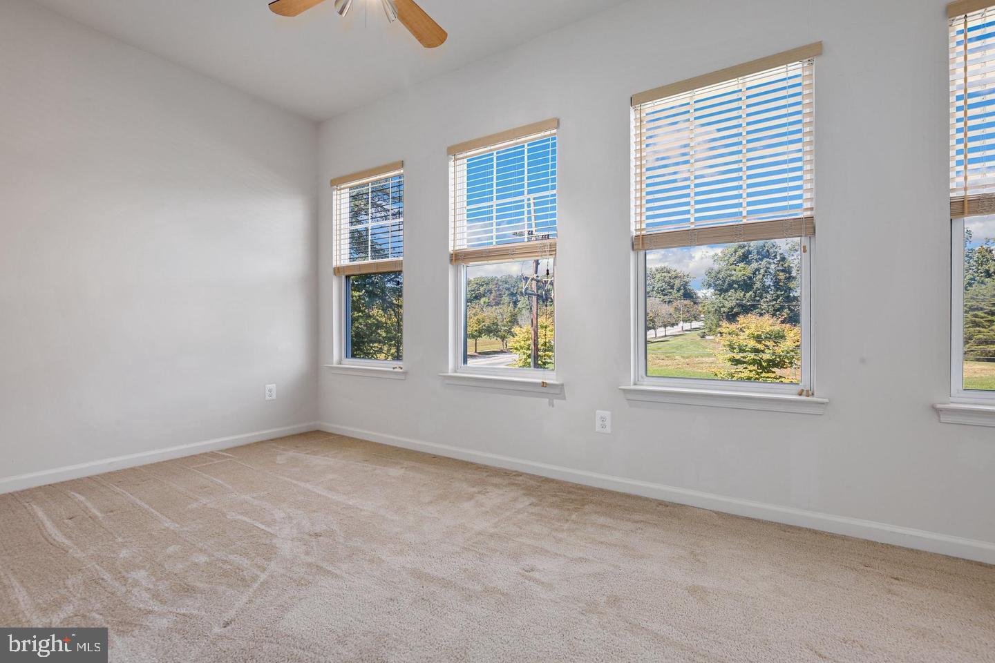 GALLERY PARK - Residential Lease