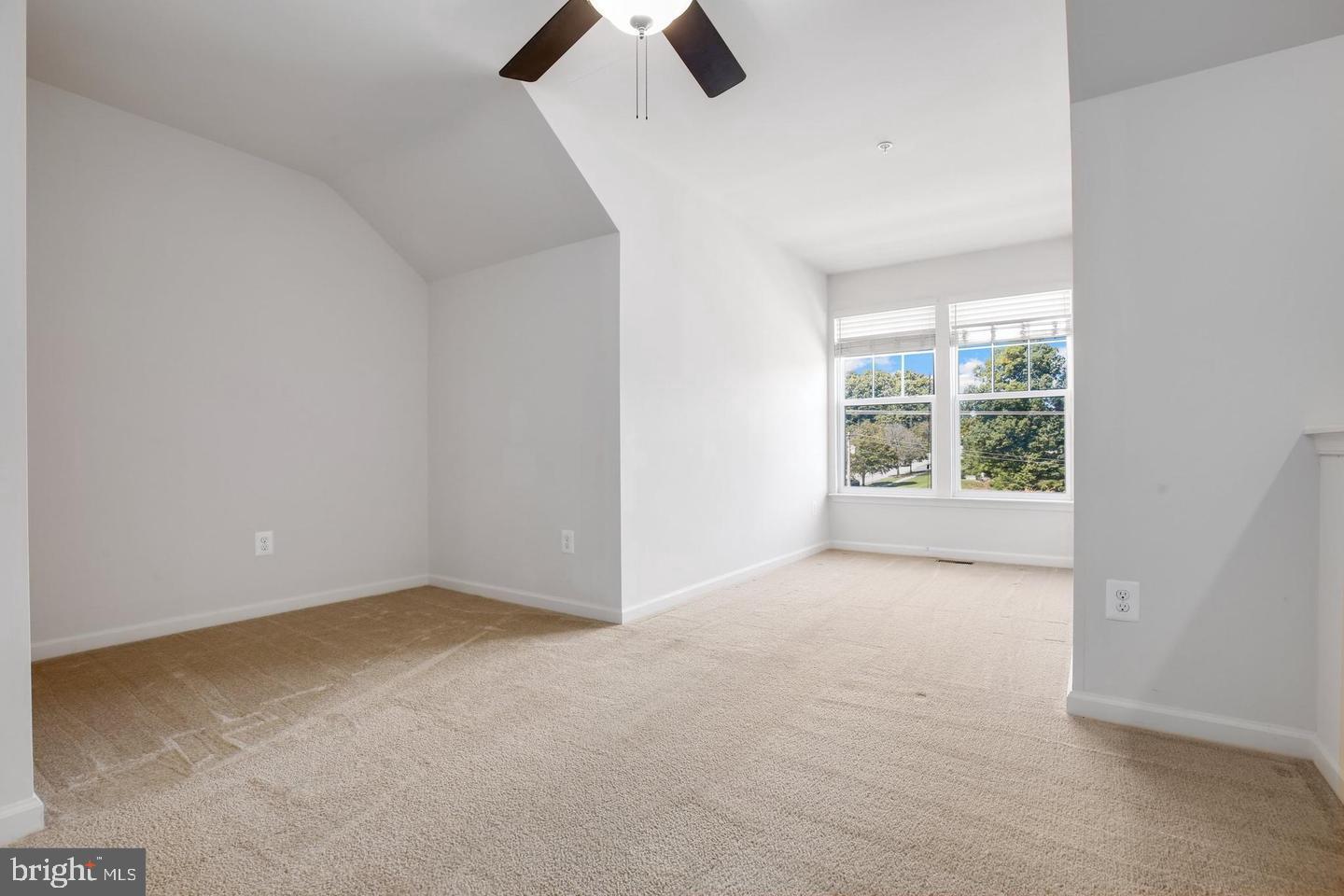 GALLERY PARK - Residential Lease