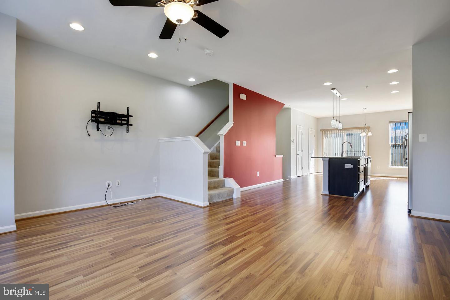 GALLERY PARK - Residential Lease