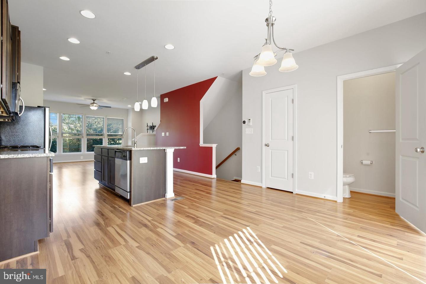 GALLERY PARK - Residential Lease