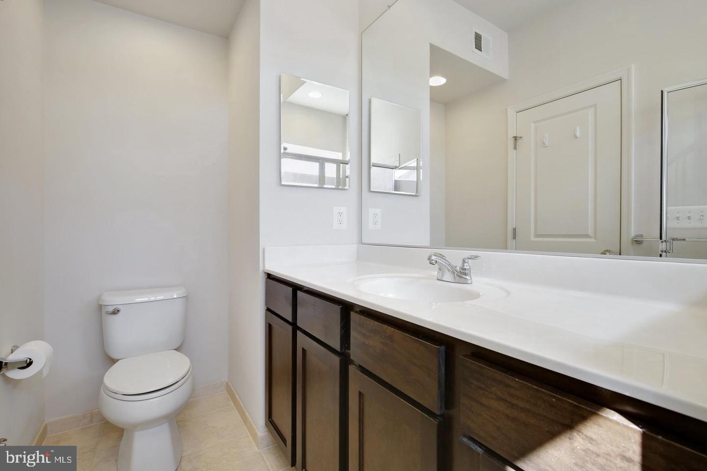 GALLERY PARK - Residential Lease