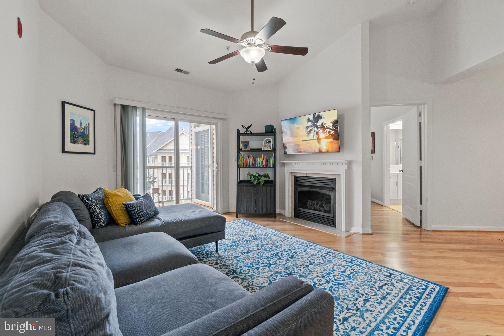 HIGH VIEW AT HUNT VALLEY - Residential